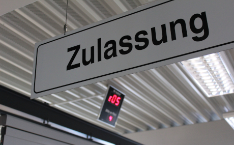 Ein Termin bei der Führerschein- oder Zulassungsstelle? Für die meisten der Anliegen ist das im Main-Kinzig-Kreis gar nicht notwendig.